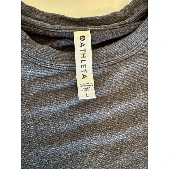 Athleta Pullover Sport Sweatshirt Women's Sz L Long Sleeve Blue Athletic Layer - Picture 2 of 7